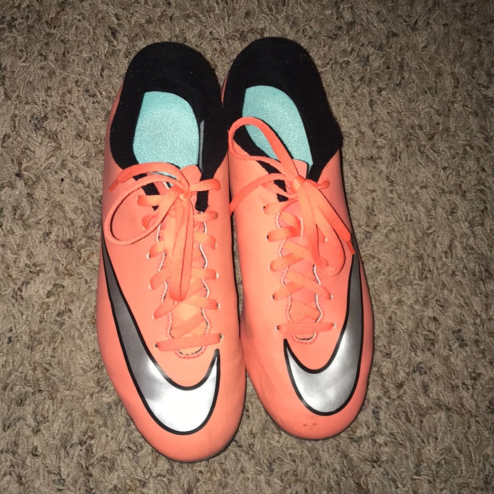 Women’s Nike Mercurial Soccer Cleats